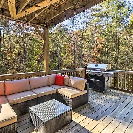The Toasted Marshmallow Mt Jackson Retreat!